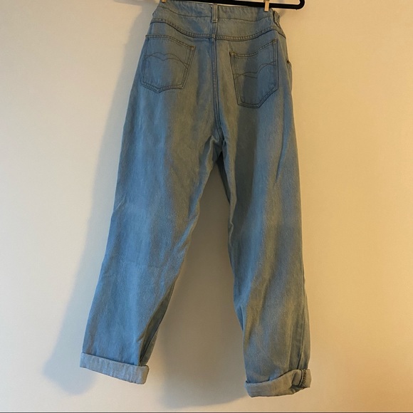 Light Denim Mom Jeans - Picture 2 of 6